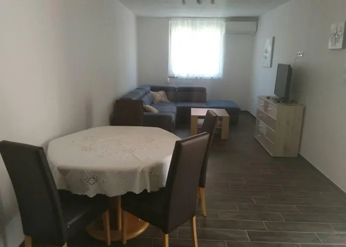 아파트 Luzia 반졸레